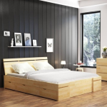 Dřevěné postele – TOP výhody, které oceníte i po letech